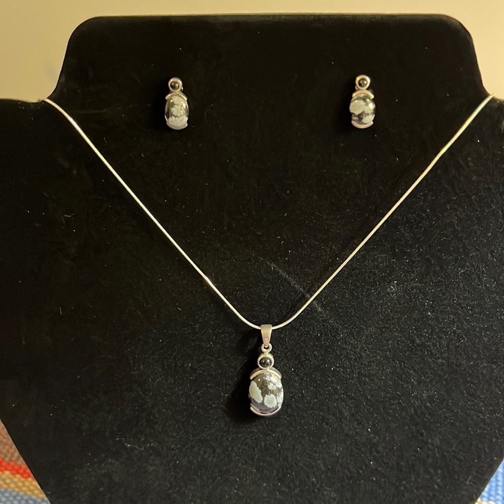 Obsidian and Onyx Earring and Necklace Set